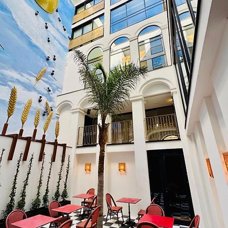 Hotel Divino & Apartments 피게레스 외부 사진