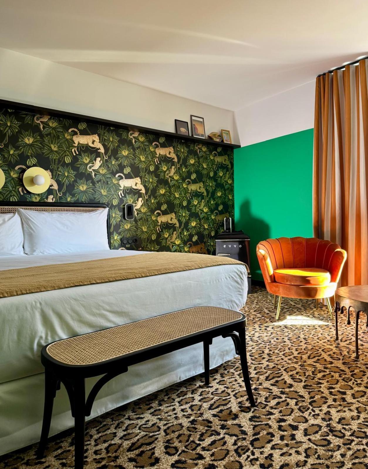 Hotel Divino & Apartments 피게레스 외부 사진