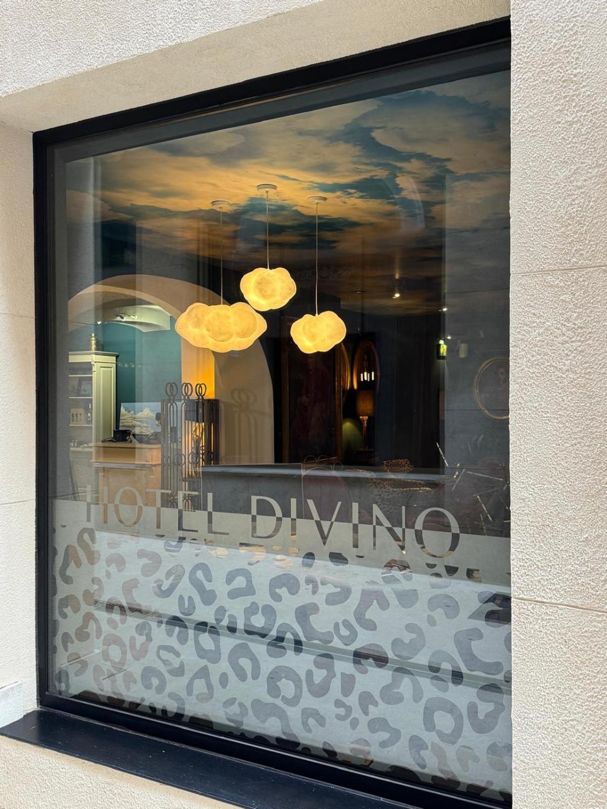 Hotel Divino & Apartments 피게레스 외부 사진