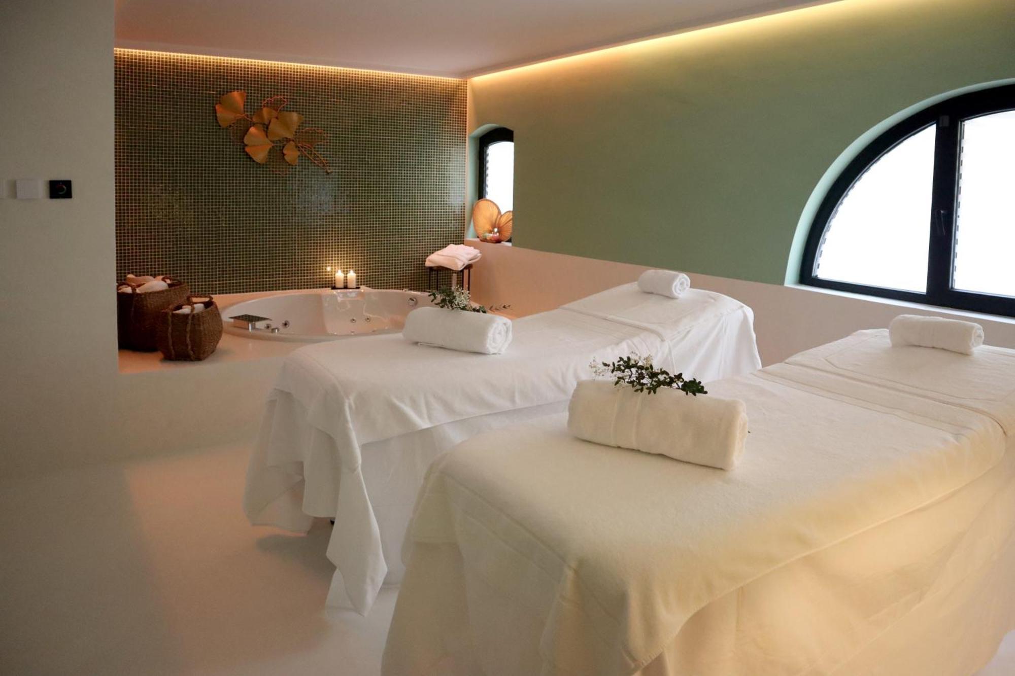 Hotel Divino & Apartments 피게레스 외부 사진