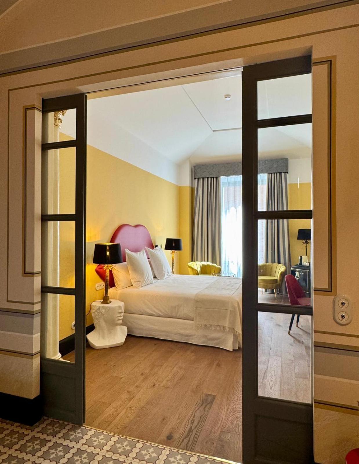 Hotel Divino & Apartments 피게레스 외부 사진
