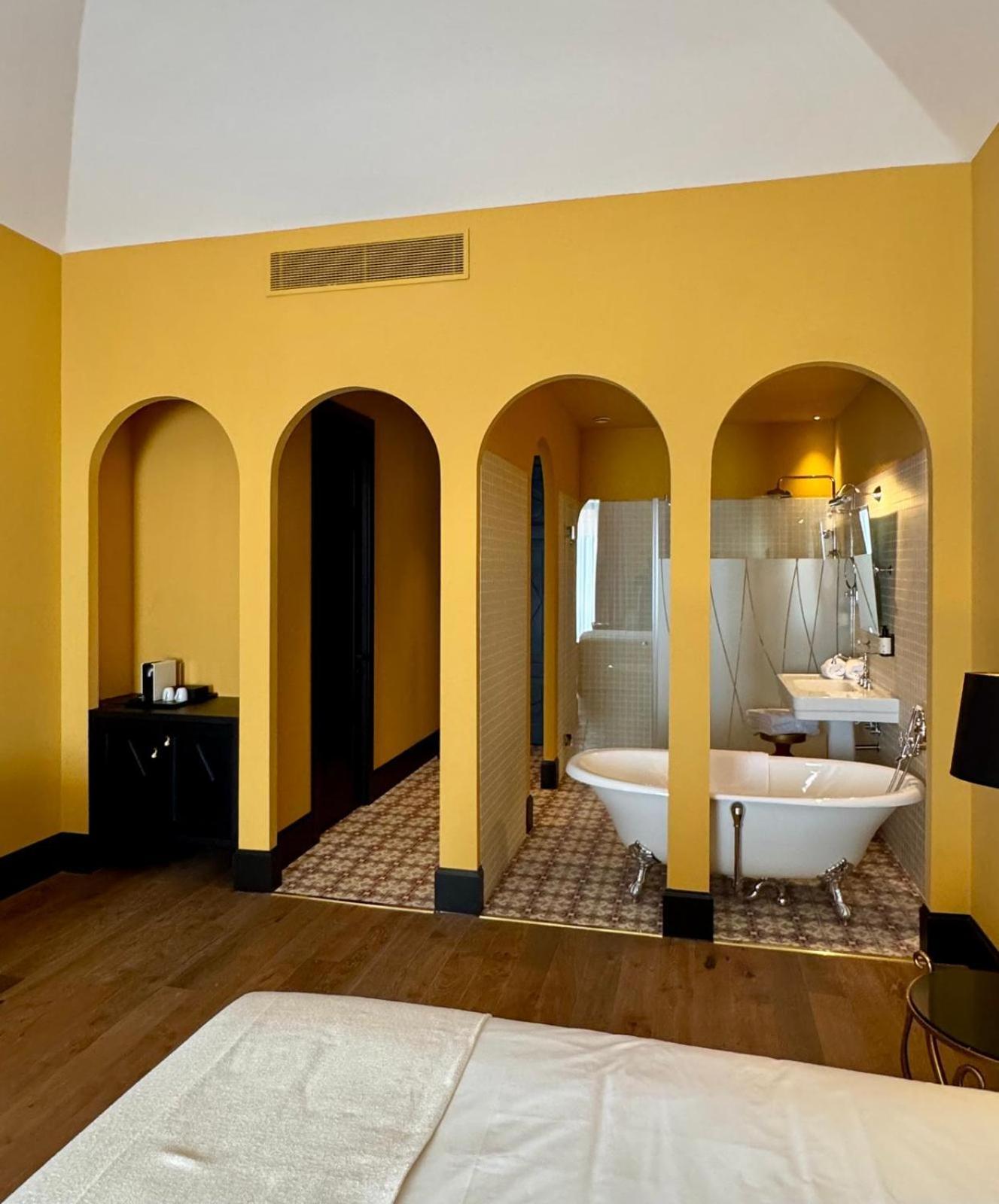 Hotel Divino & Apartments 피게레스 외부 사진